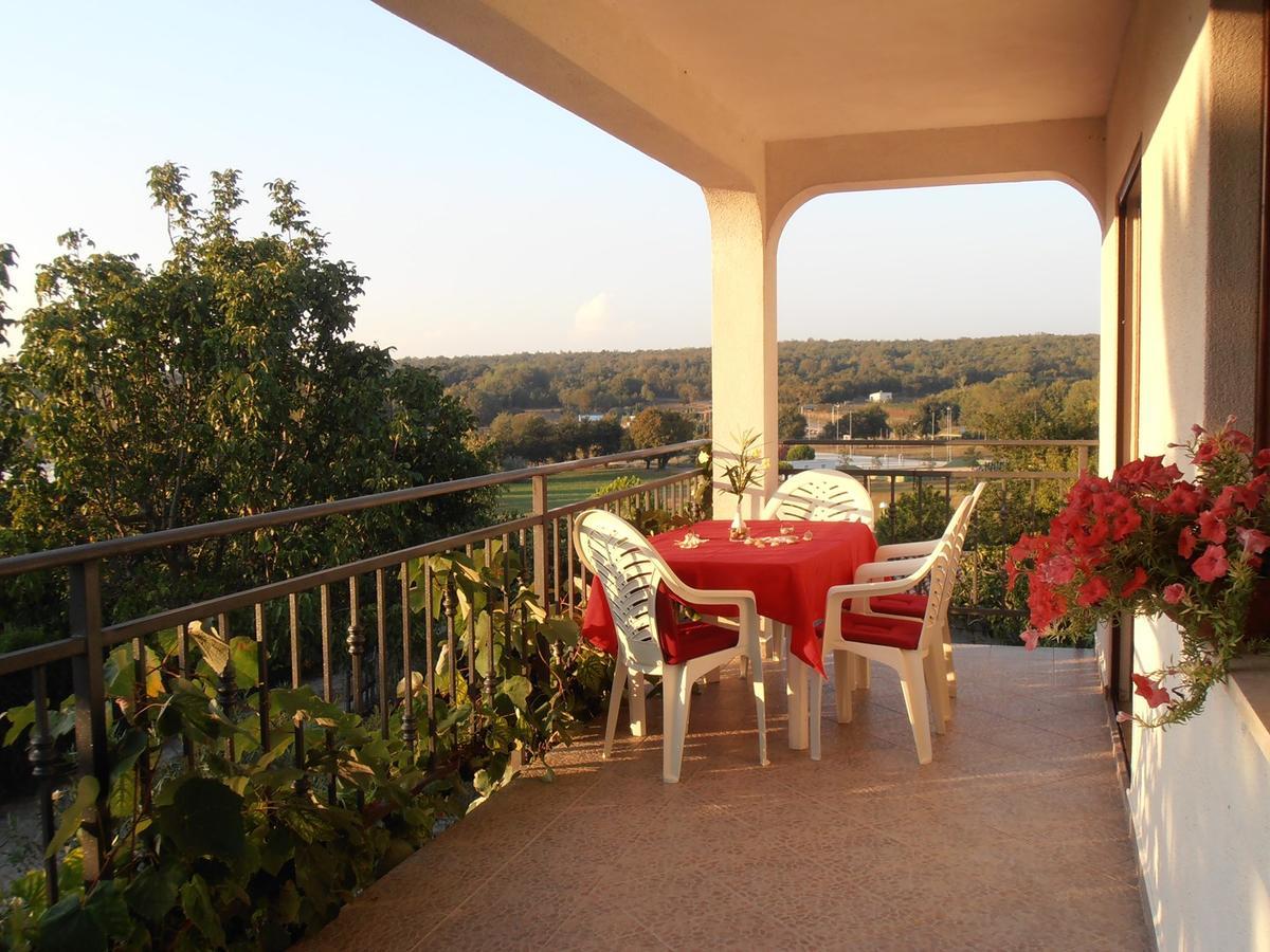 Apartments Coki ฟุนตานา ภายนอก รูปภาพ